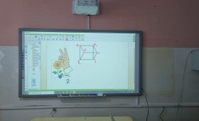 Table interactive și videoproiectoare pentru 113 unități de învățământ din județul Vrancea